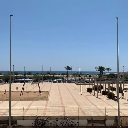 Awaydays Miami 1 Estudio Vista Mar Empuriabrava